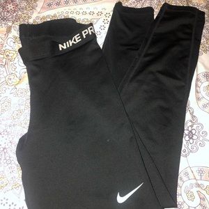 Nike Pro leggings